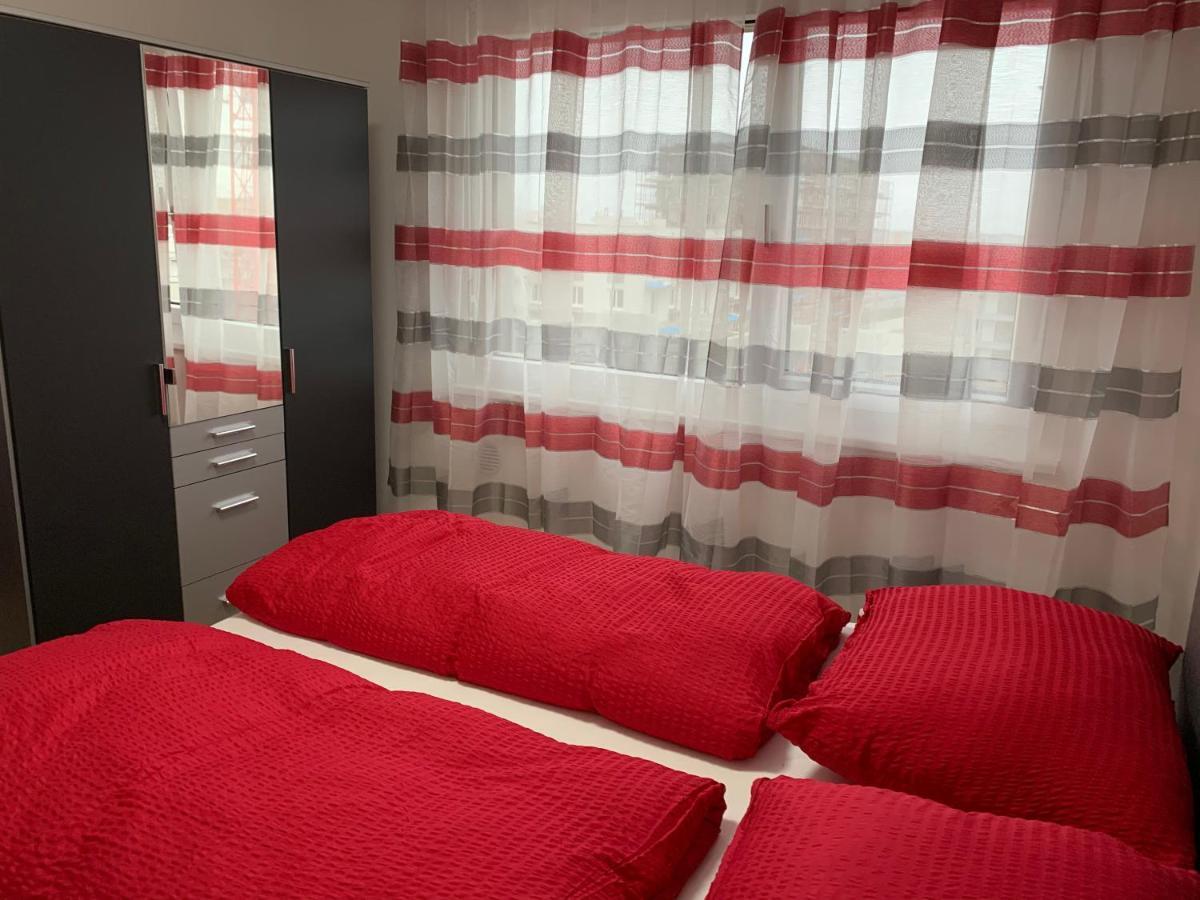 Modern Airconditioned City Apartment Close To Vic Wina Bagian luar foto